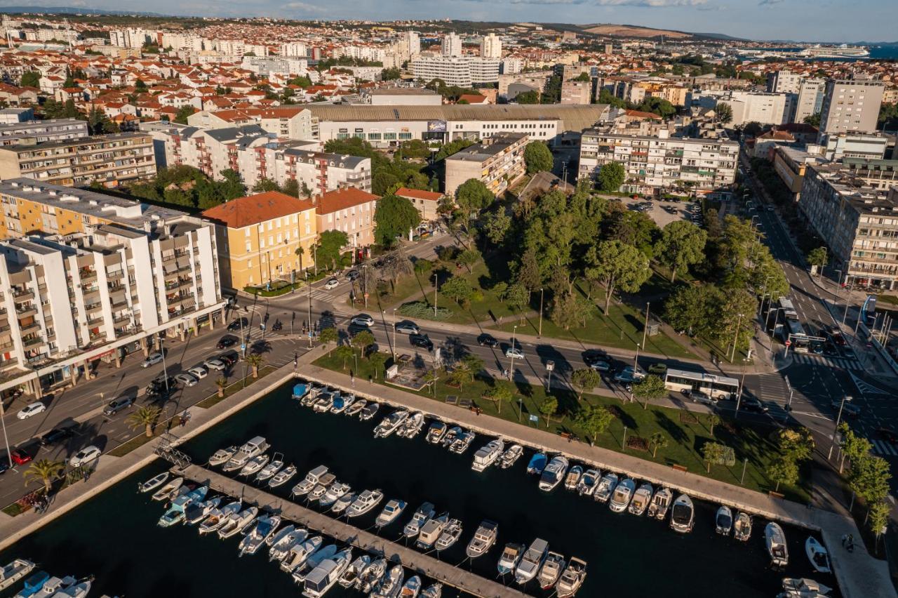 Appartamento Goga Nova Zara Esterno foto